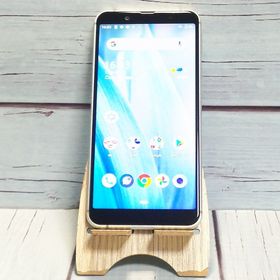 au SHARP AQUOS sense3 basic SHV48 シルバー 490