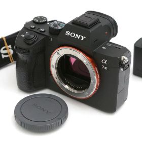 【中古】【良品】ソニー α7 III ILCE-7M3 ボディ（センサー清掃済） CA01-B3836-3U1A SONY ソニー α Eマウント ミラーレス フルサイズ 手ブレ補正 4K対応