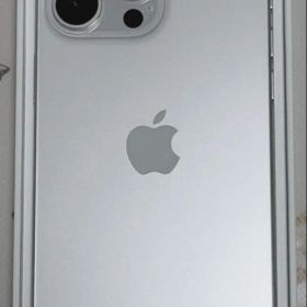 iPhone15Promax 本体 ホワイトチタニウム 512GB SIMフリー