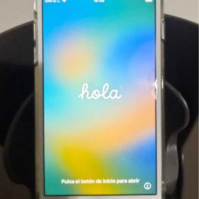 Apple iPhone 7 ホワイト