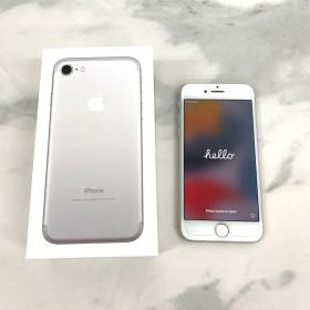 # 【バッテリー劣化あり】iPhone7 32G シルバー simフリー