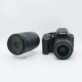 【中古】 (ニコン) Nikon D5600 ダブルズームキツト【中古カメラ デジタル一眼】 ランク：B