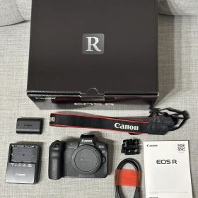 Canon EOS R ミラーレスカメラ 本体