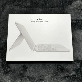 iPad (A16) / 第10世代 Magic Keyboard Folio