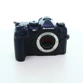 【中古】 OM-1 MARKII ボデイ【中古カメラ デジタル一眼】 ランク：AB