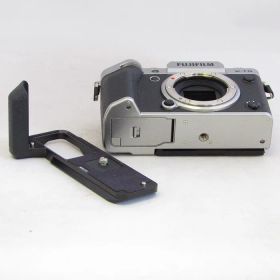 【中古】(フジフイルム) FUJIFILM X-T5-S ボデイ