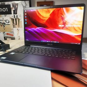 ASUS UX430UAR 8世代 i5 256G SSD 8G 1920x1080 FHD バックライトキーボード TXB06