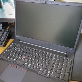 Lenovo ThinkPad E585 15.6インチ