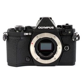 オリンパス OLYMPUS OM-D E-M5 Mark II ボディ ブラック デジタル ミラーレス 一眼カメラ 【中古】