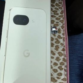 【最終値下げ】Google Pixel 9a 128GB Porcelain