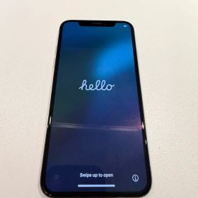 Apple iPhone Xs シルバー 64GB SIMフリー 毎日値下げ‼️