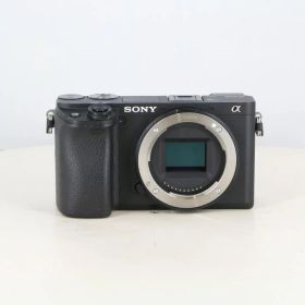 【中古】 (ソニー) SONY α6400 （ILCE-6400） ボディ【中古カメラ デジタル一眼】 ランク：B