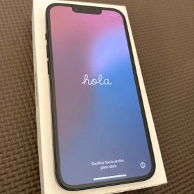 Apple iPhone 13 ブラック 本体