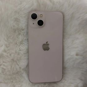 iPhone13本体 256GB 充電ケーブル2個＋カバー3個＋保護ガラス付き