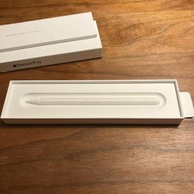 Apple Pencil Pro ホワイト 箱入り