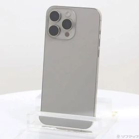 〔中古品〕 iPhone15 Pro Max 1TB ナチュラルチタニウム MU713J／A SIMフリー【352】
