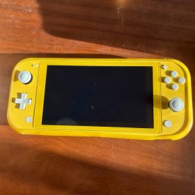 箱有 Nintendo Switch liteスイッチライト イエロー