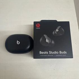 Beats Studio Buds ブラック