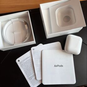 Apple AirPods 第2世代 エアーポッズ イヤホン MV7N2J/A