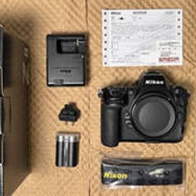 【超美品】Nikon ニコン / Z8 ボディ【メーカー保証残7か月以上、ショット数6,500以下】