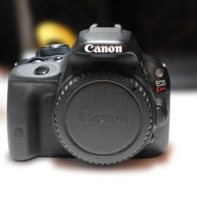 Canon EOS Kiss X7 デジタル一眼レフカメラ