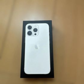 Apple iPhone 13 Pro シルバー