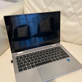 HP Spectre x360 13インチ i5 11世代