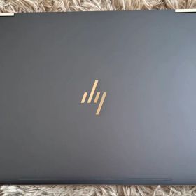 【超美品】HP Spectre x360 15-df0000