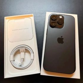 【良品/ケース付】iPhone 14 Pro 256GB SIMフリー ブラック