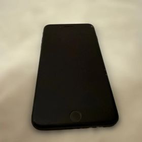 Apple iPhone 8 Plus スペースグレイ 256GB