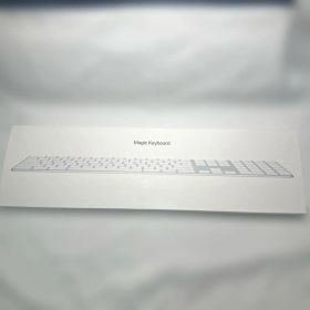 純正 Magic Keyboard(テンキー付き)日本語(JIS)