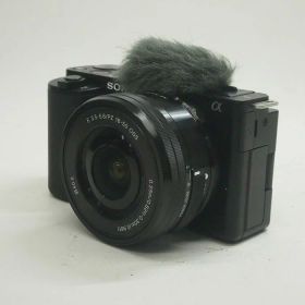 【中古】 (ソニー) SONY VLOGCAM ZV-E10+E16-50/3.5-5.6 PZ ブラック【中古カメラ デジタル一眼】 ランク：B