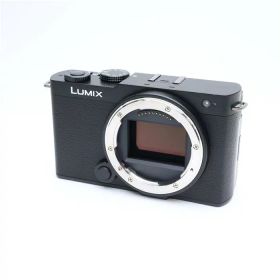 【中古】 《美品》 Panasonic LUMIX S9 ボディ DC-S9-K ジェットブラック [ デジタルカメラ ]
