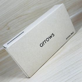 P52 新品未使用品 SIMフリー arrows We2 FCG02