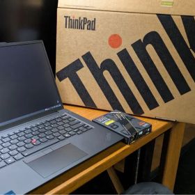 ThinkPad P14s Gen 5 Intel / US配列 / 32GB