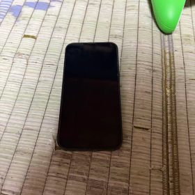 Apple iPhone 13 128GB グリーン