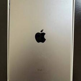 iPad 第6世代 128GB Wi-Fi+Cellularモデル 9.7インチ スペースグレイ / MR722J/A