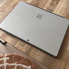 Microsoft Surface pro7