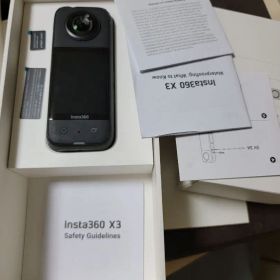 ジャンク品傷あり Insta360 X3 本体 箱