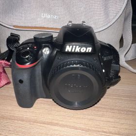 Nikon D3300 付属品有