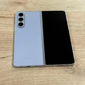 サムスン Galaxy Fold 新品¥209,900 中古¥36,340 | 新品・中古のネット