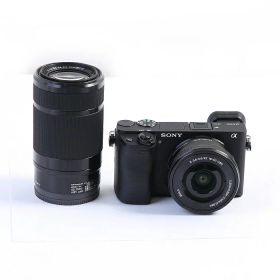 【中古】 (ソニー) SONY ILCE-6400Y B ダブルズームレンズキツト【中古カメラ デジタル一眼】 ランク：AB