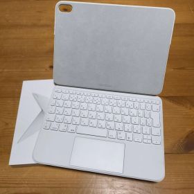 Apple iPad Magic Keyboard Folio ホワイト