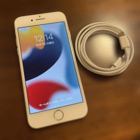 Apple iPhone 7 シルバー 32GB SIMフリー 初期化済み