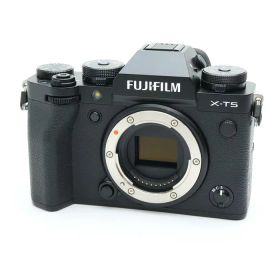 【中古】 《美品》 FUJIFILM X-T5 ボディ ブラック [ デジタルカメラ ]