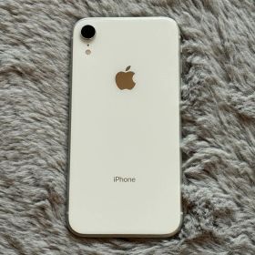 iPhone XR ホワイト