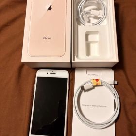 iPhone8 Gold 64GB SIMフリーバッテリー85% 純正ケーブル