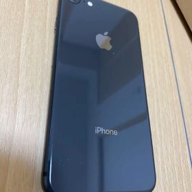 iPhone8 本体 SIMロック解除済み 64GB