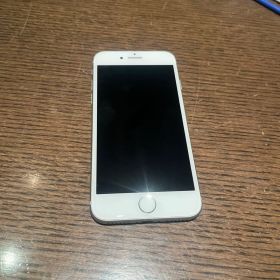 iPhone8 ストレージ64