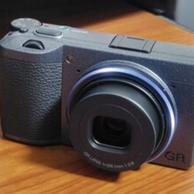 【ほぼ新品】リコー RICOH GR IIIx Urban Edition メタリックグレー【送料無料】